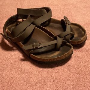 Birkenstock Stylish Brown Strappy Sandals